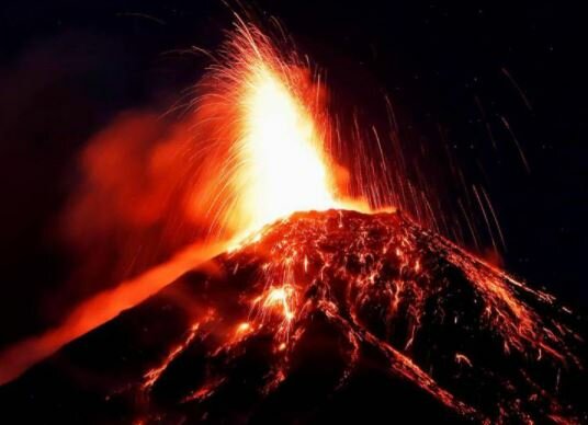 Erupción del volcán de Fuego