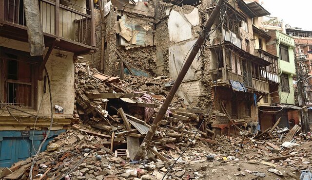 Terratrèmol va destruir grans palaus