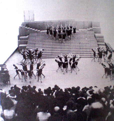 “Orfeo y Eurídice””. Appia – Dalcroze. Festspielhaus Hellerau