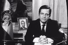 Dimisión de Adolfo Suárez.