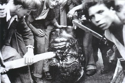 CAÍDA RÉGIMEN DE MUSSOLINI