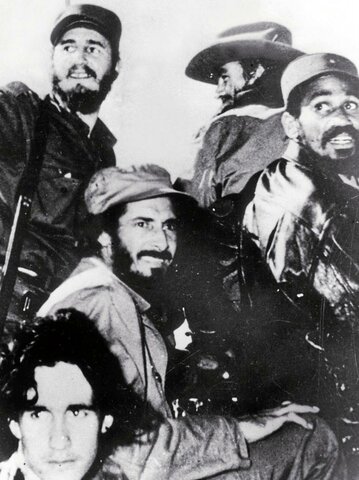 La guerra fría, y sus características y sus consecuencias: Conflicto Árabe-Israelí, Corea, Vietnam, Cuba, entre otros conflictos bipolares