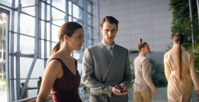 Bernard and Lenina on a date