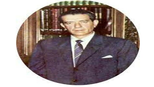 Adolfo Lopez Mateos asume la presidencia de Mexico