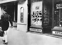 Father's Store is Boycotted
