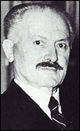 Albert Lebrun cedes to Philippe Petain