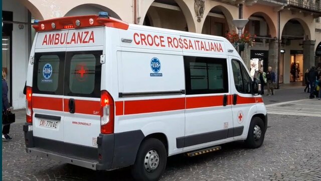 1st World War --> American Red Cross (ambulance driver)