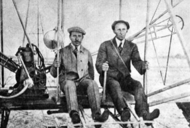 LOS HERMANOS WRIGHT