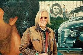 PETER MCLAREN  NACIMIENTO