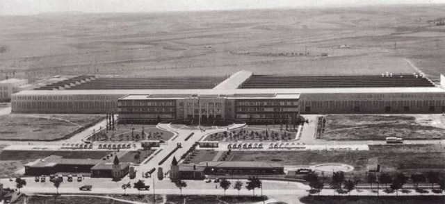 Primer Plan de Desarrollo.