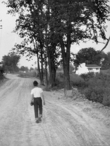 Benito decides to leave his home and flee to the city of Oaxaca where he soon calls home.