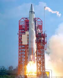 Cohete espacial