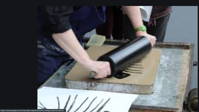 Alois Senefelder invents the lithography printing technique.