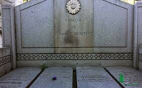 Hermanos Álvarez Quintero