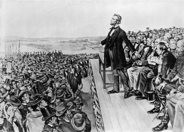 Lincoln gives his Gettysburg Address