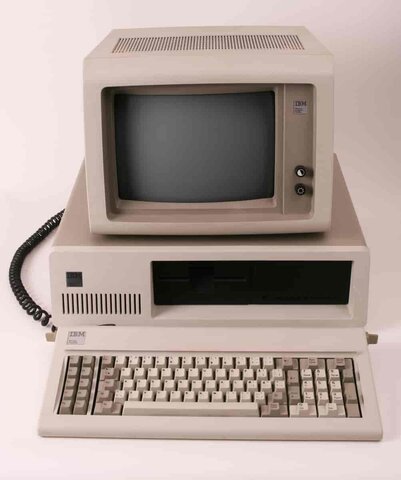 Microsoft Releases Windows 3.0
