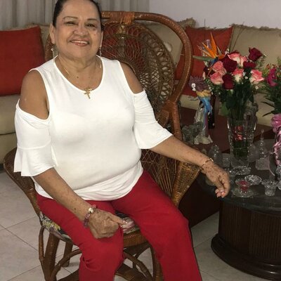 Timeline: Mi Lucinda