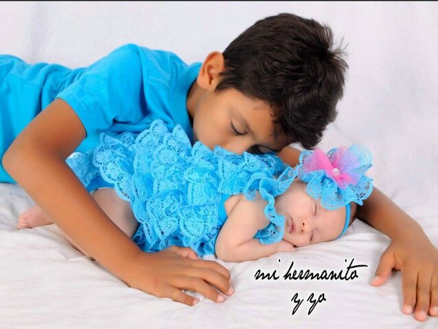 Nació su hermanita Emma