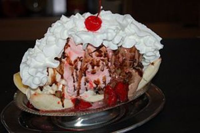 1904 - Banana Split - David Strickler