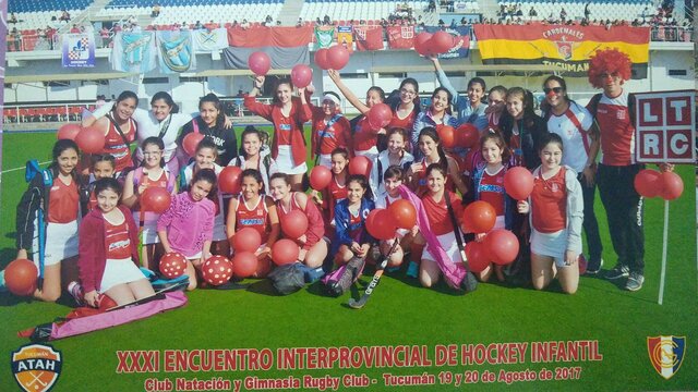 Empecé a jugar al hockey