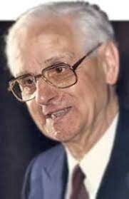 VÍCTOR GARCÍA HOZ (1911-1998)