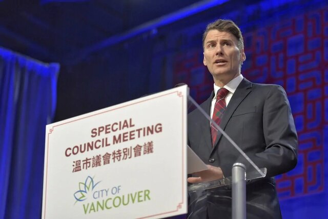 Vancouver Mayor Apologizes to Chinese Canadians