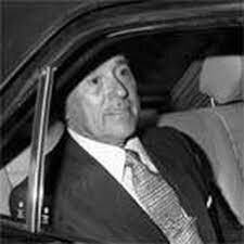 Cese de Arias Navarro como presidente del gobierno.(1/07/1976)