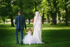 Nacimiento y Matrimonio