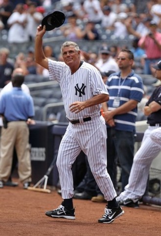 Lou Piniella is named NY Yankee manager