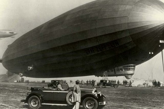 Zeppelins raid Britian