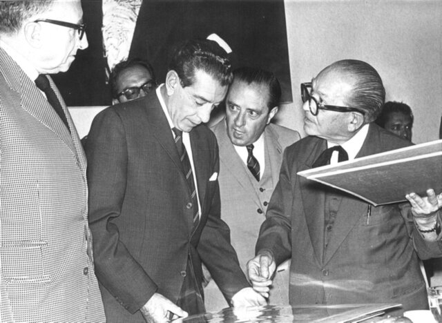 ¿QUÉ HIZO LÓPEZ MATEOS?