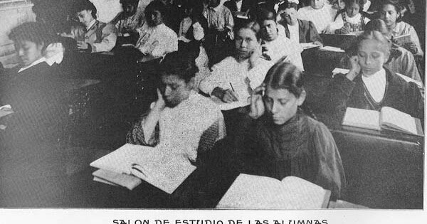 ESCUELAS PARA ADOLESCENTES VARONES Y MUJERES