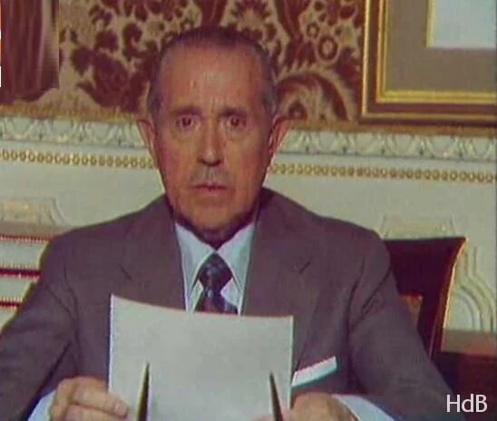 Cese de Arias Navarro como presidente del gobierno