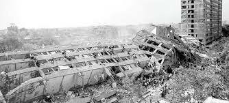 Terremoto (lenta reacción del gobierno)