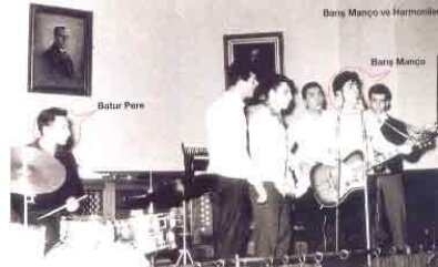 İkinci müzik gurubunu kurdu