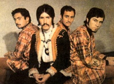 Kaygısızlar isimli müzik gurubunu kurdu