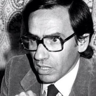 Dimisión de Alfonso Guerra