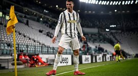 Timeline: Imprese dell'unico Cristiano Ronaldo