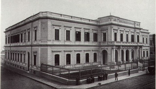 Titulo universitario