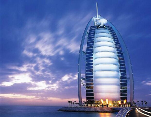 BURJ AL ARAB, El símbolo de Dubai ( Edad Contemporánea)