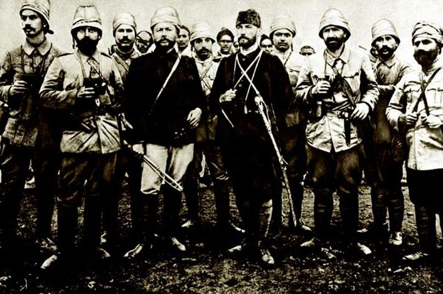 Trablusgarp Savaşı’na gönüllü olarak katıldı