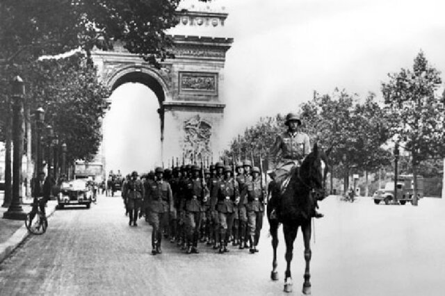La caída de París en manos de los alemanes (1940)