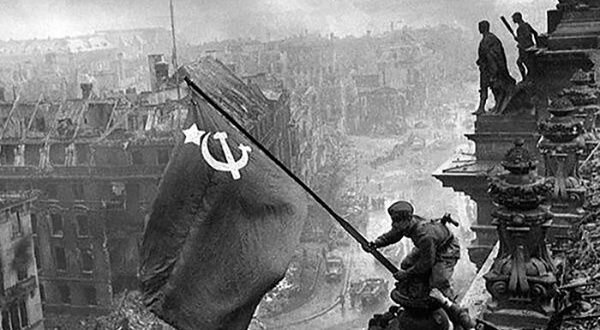 Sobietarrek Berlin okupatu