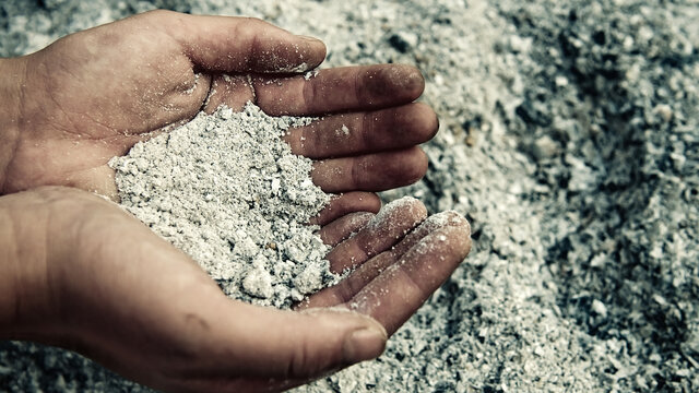 Daniel's Uncle ashes