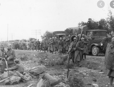 Las fuerzas republicanas derrotan a las tropas italianas en la batalla de Guadalajara.