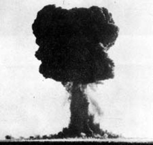 Second Bomb at Woomera