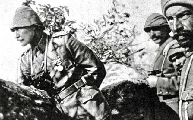 Mustafa Kemal appointed as Anafartalar Group Commander.