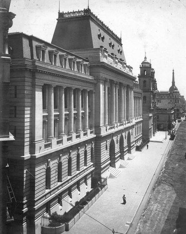 Fundación del colegio Nacional de Buenos Aires.