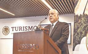 Se proponía la desaparición de las Secretarías de Turismo.