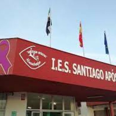 Timeline: IES SANTIAGO APOSTOL